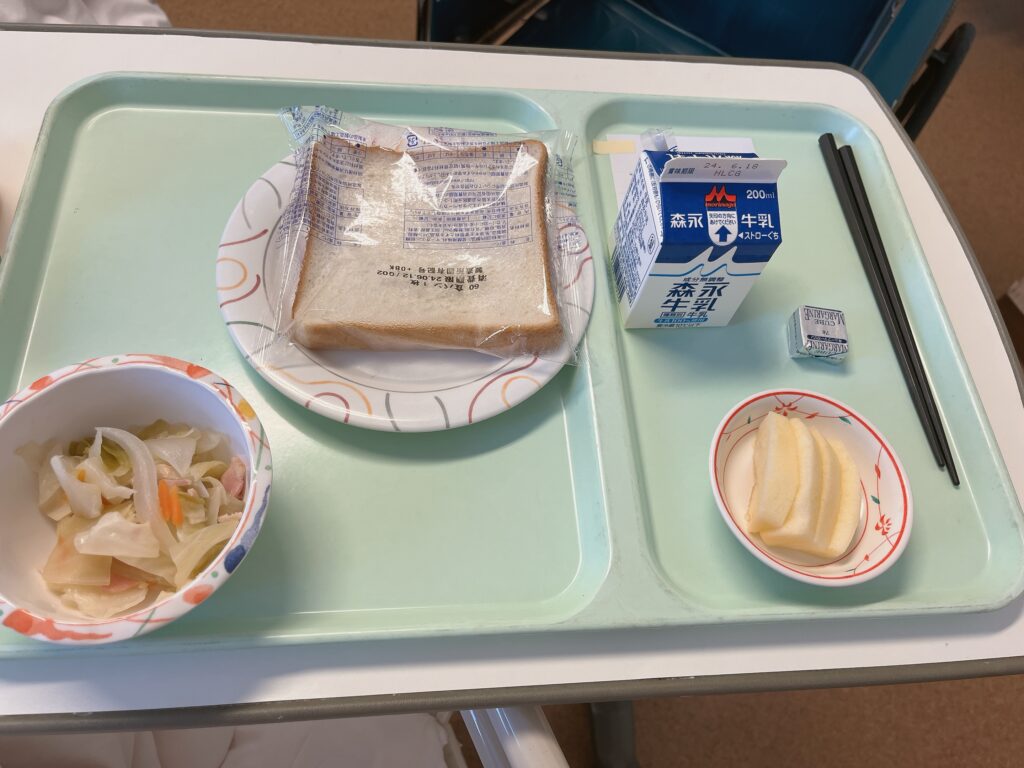 朝食